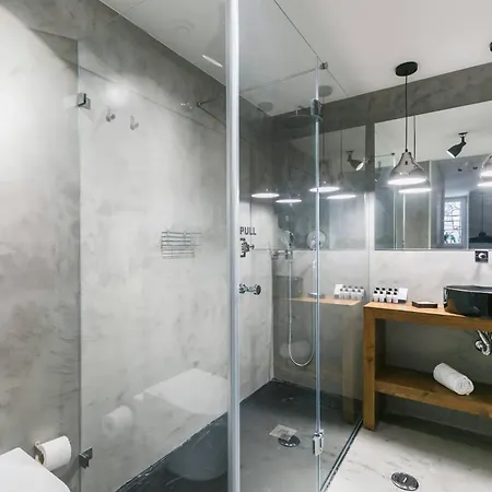 Bairro Alto Design Apartment *