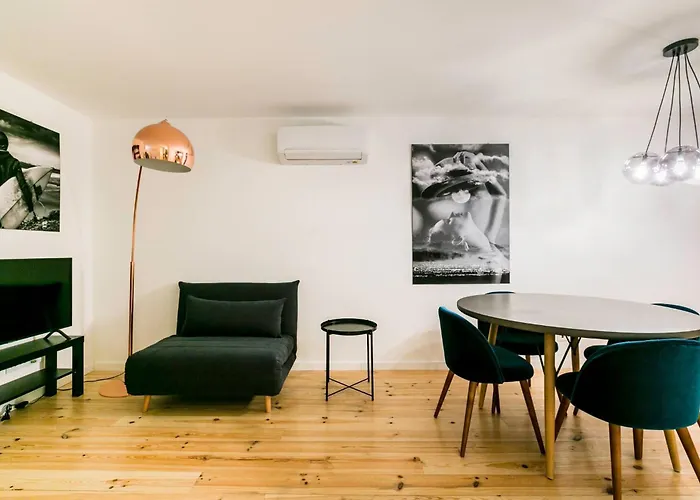 Bairro Alto Design דירה *